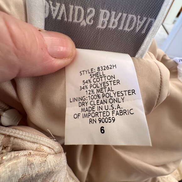 David's Bridal Cream Gold brocade short sleeveless formal Sz 6 with purse - Picture 12 of 16